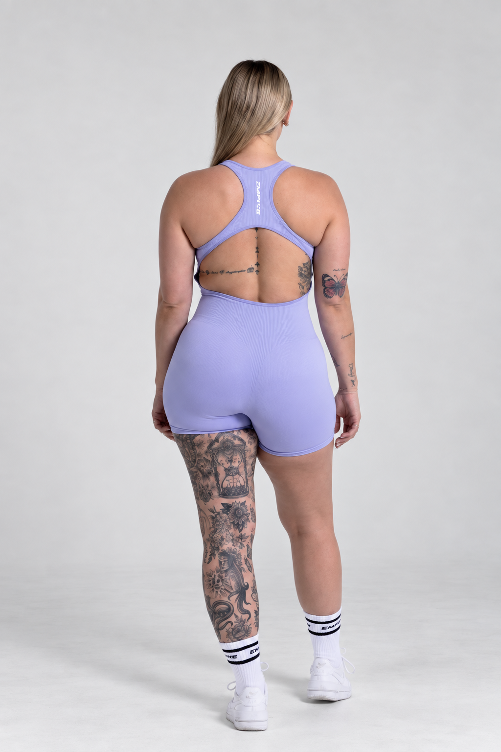 One Pieces